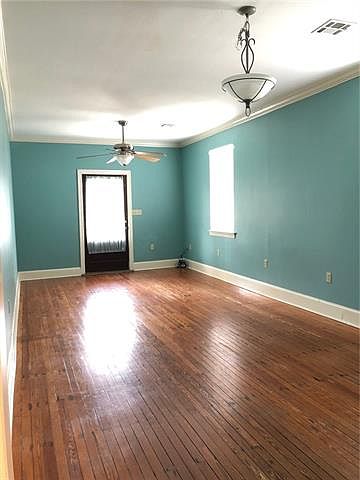 1st image of 805 Voisin St