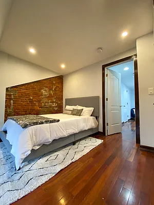 Rented by Compass | media 5