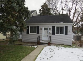105 Danbury Dr, Syracuse, NY 13219