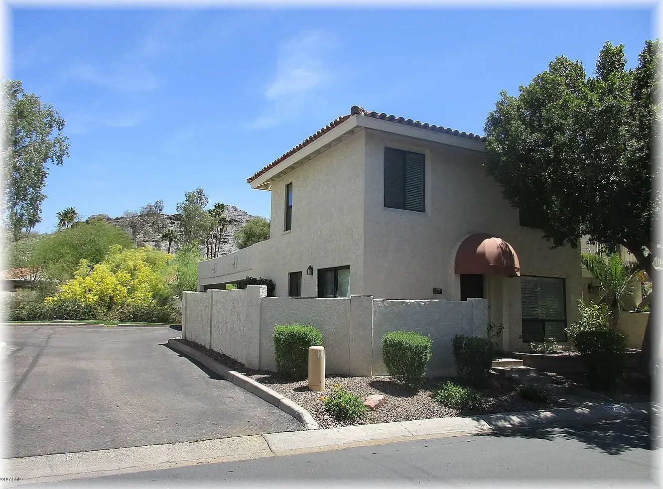 2 bed, 1.5 bath, 1060 sqft, $1,850 — Photo 3