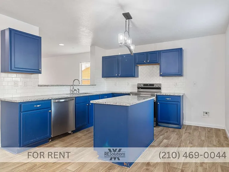 203 Shadbush St — Photo 14