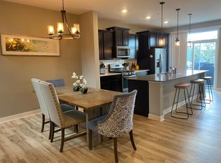 7213 Alvarado Ln N, Maple Grove, MN 55311