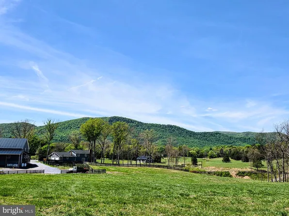 359 Ridgeway Rd, Front Royal, VA 22630