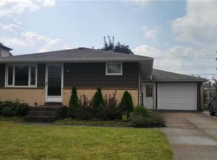 205 Crandon Blvd, Cheektowaga, NY 14225