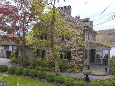 3924 River Rd, New Hope, PA, 18938