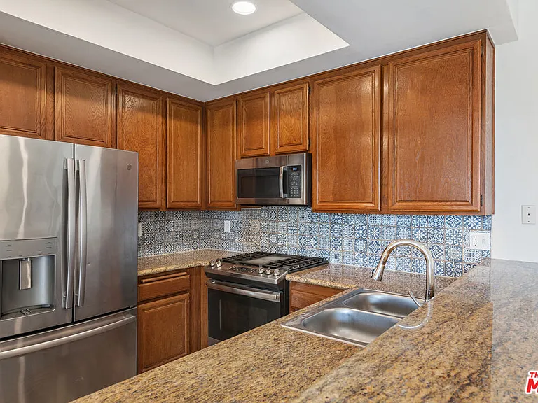 8707 Falmouth Ave #221 — Photo 18