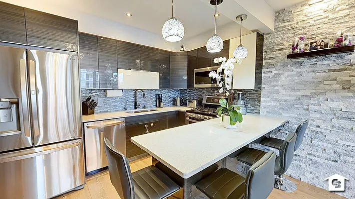 Sold by Coldwell Banker Reliable Real Estate | media 3