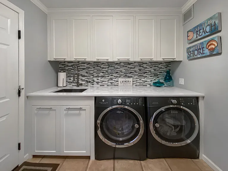 63 Shinnecock Hills Rd — Photo 9
