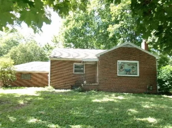 3033 North Rd NE, Warren, OH 44483
