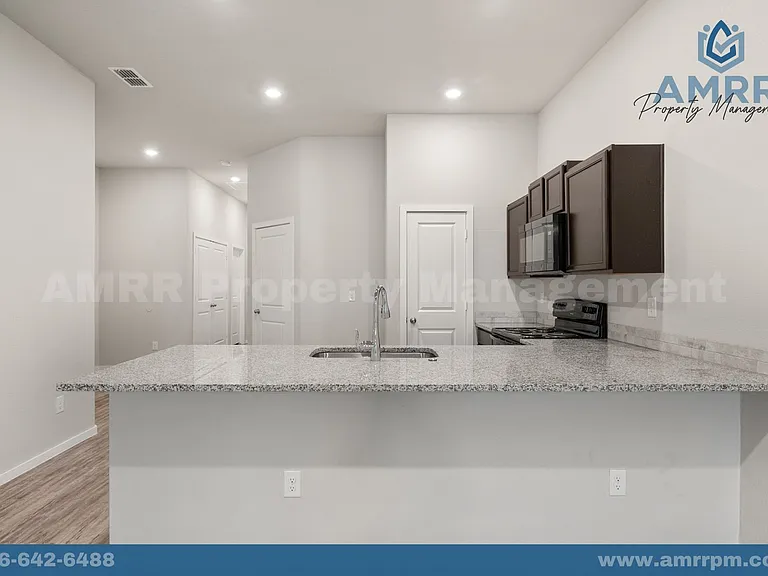 1626 133rd St — Photo 13