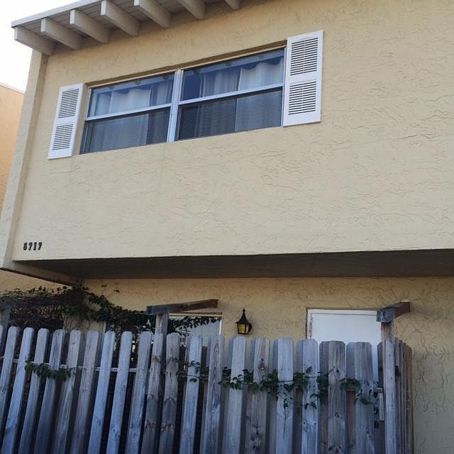 1st image of 8919 NE 4th Ave