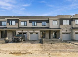 845 Fairline Row, Ottawa, ON K2V 0V7