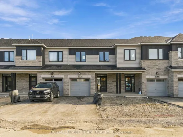 845 Fairline Row, Ottawa, ON K2V 0V7