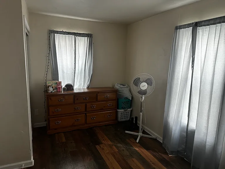 101 E Hosmer St #1 — Photo 5