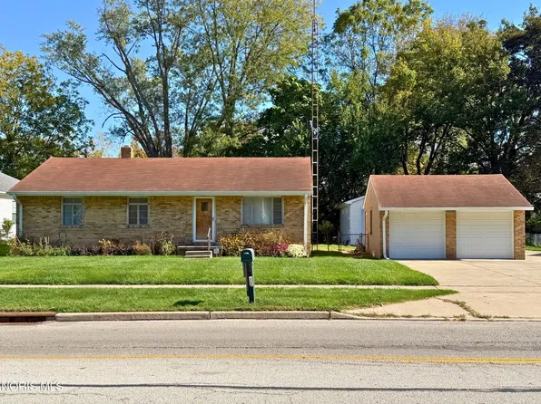 1826 N Holland Sylvania Rd, Toledo, OH 43615