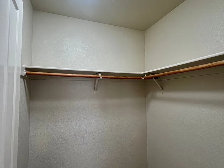 2749 Marlow Ct — Photo 21