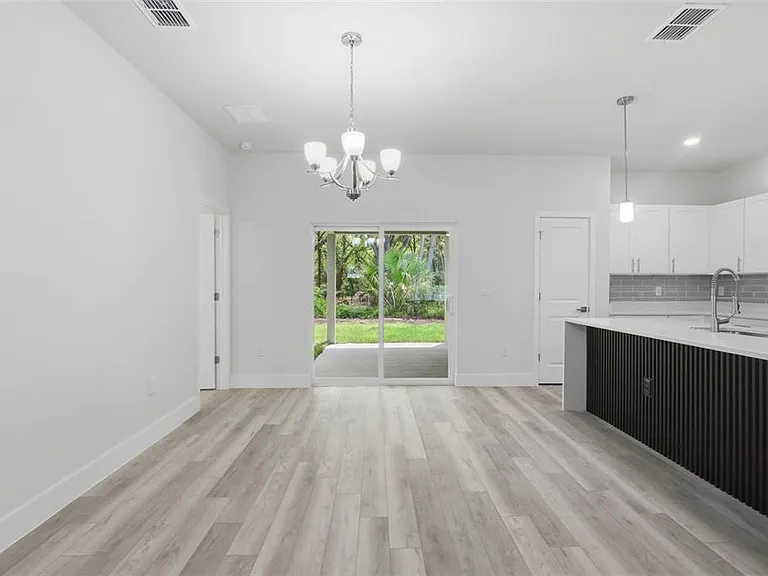 16475 SE 89th Ter — Photo 10