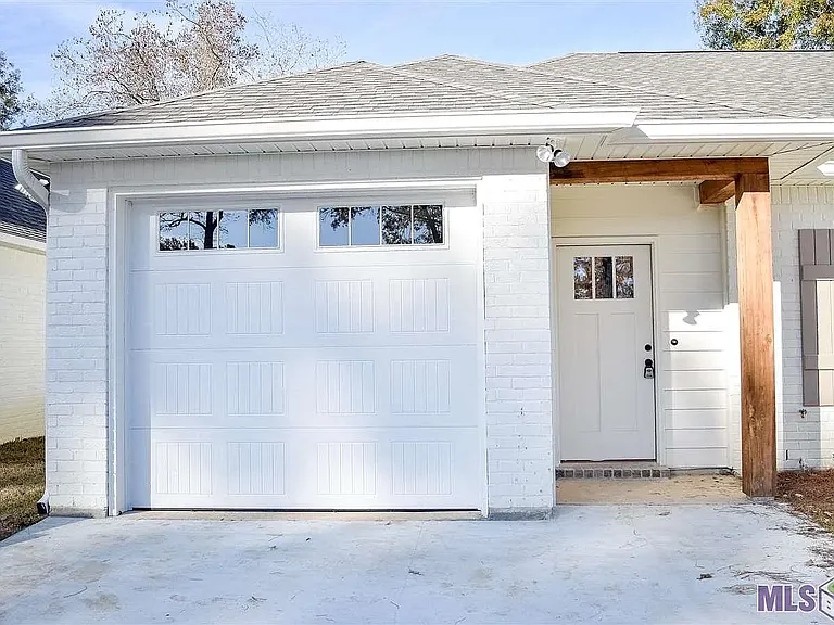 1234 Olde Oaks Dr — Photo 2