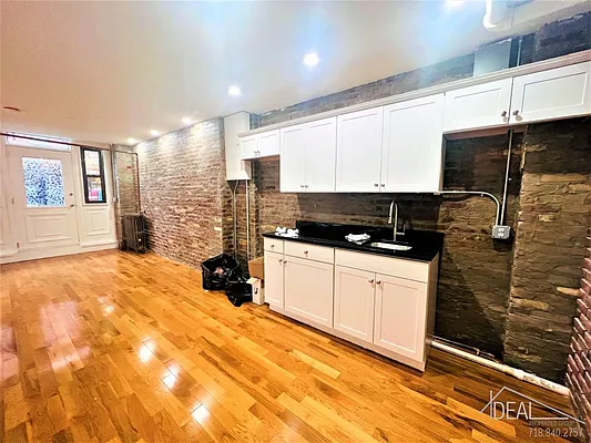 Rented by Ideal Properties Group | media 3