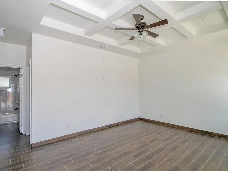 3012 W Sandlewood St — Photo 18