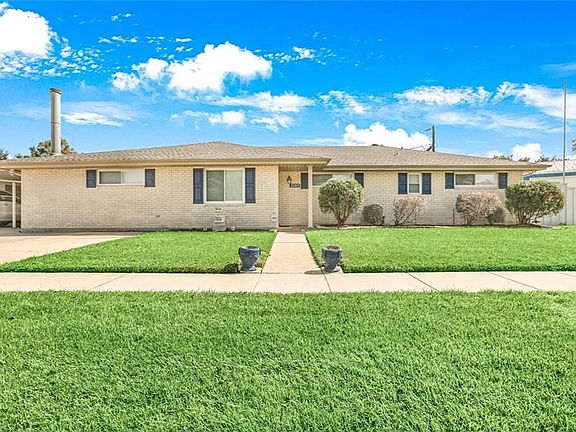 2nd image of 2209 Cypress Dr