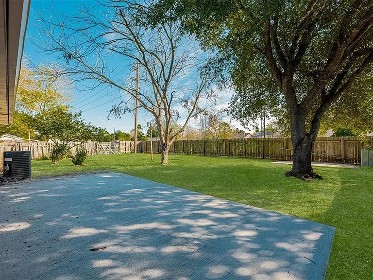 330 Tara Plantation Dr — Photo 16