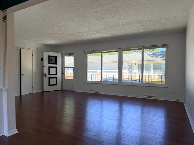 2888 Morewood Rd #2888 — Photo 7