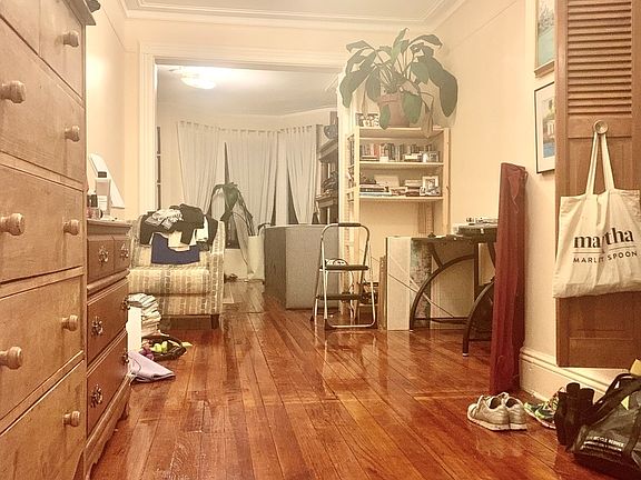 2nd image of 633 Leonard St #3