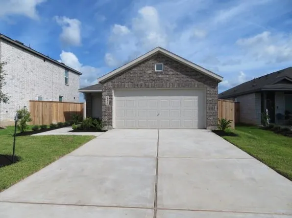 13318 Wind Field Dr, Montgomery, TX 77316