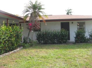 810 Indiana Ave, Fort Myers, FL 33919