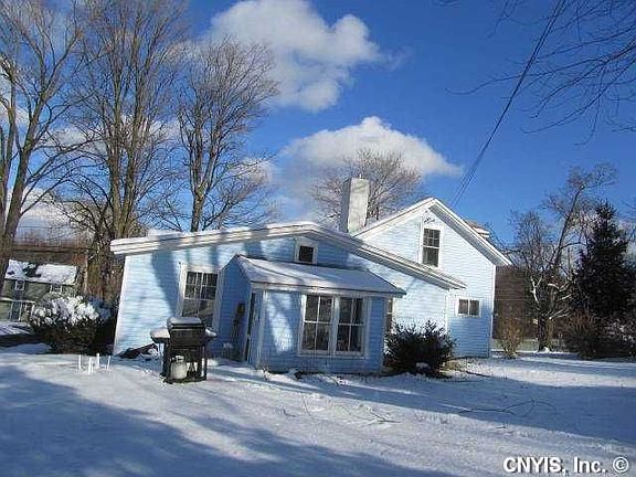 5th image of 532 Maple Dr
