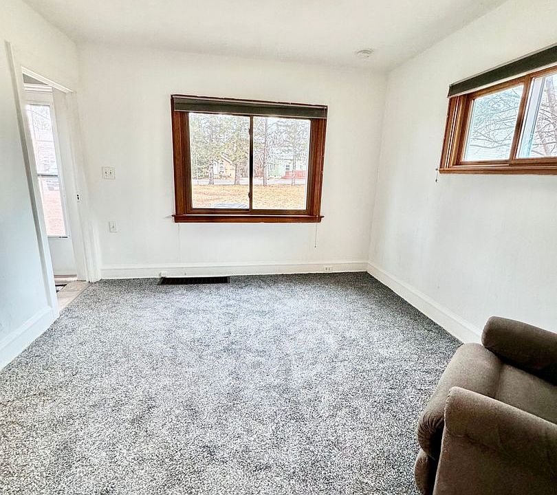 2921 Piedmont Ave, Duluth, MN 55811 Zillow