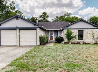 13918 Grosvenor St, Houston, TX 77034