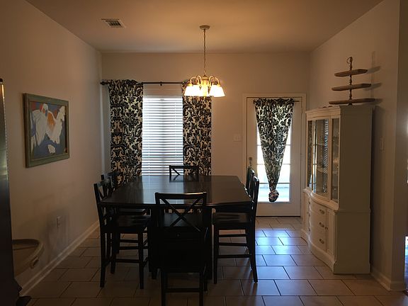 5th image of 43114 Sycamore Bend Ave