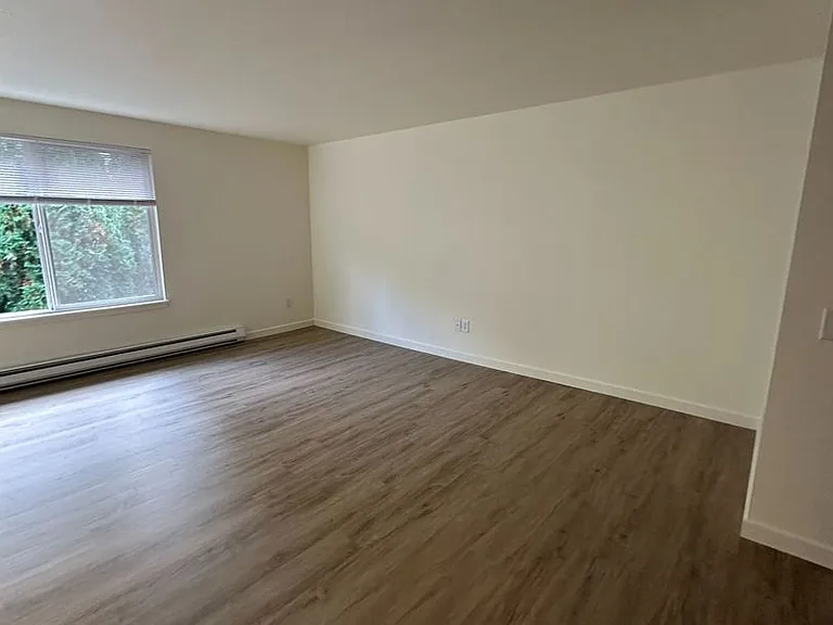 Glacier Park Apartments — Photo 26