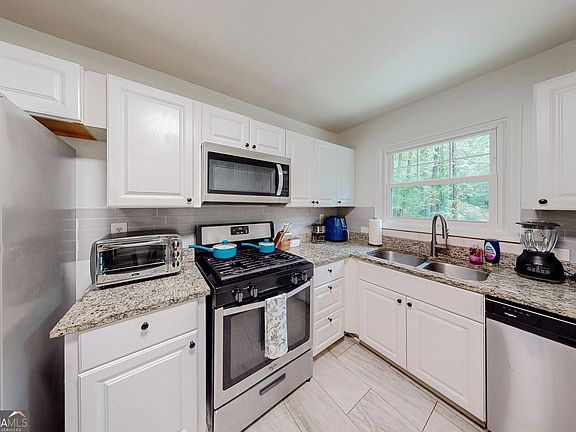 5th image of 1360 Willivee Dr