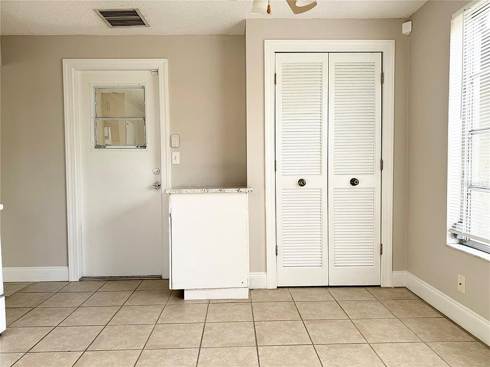 1st image of 237 Matisse Cir N #237