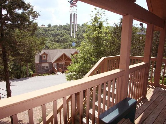 5th image of 459 Baldknobber Dr
