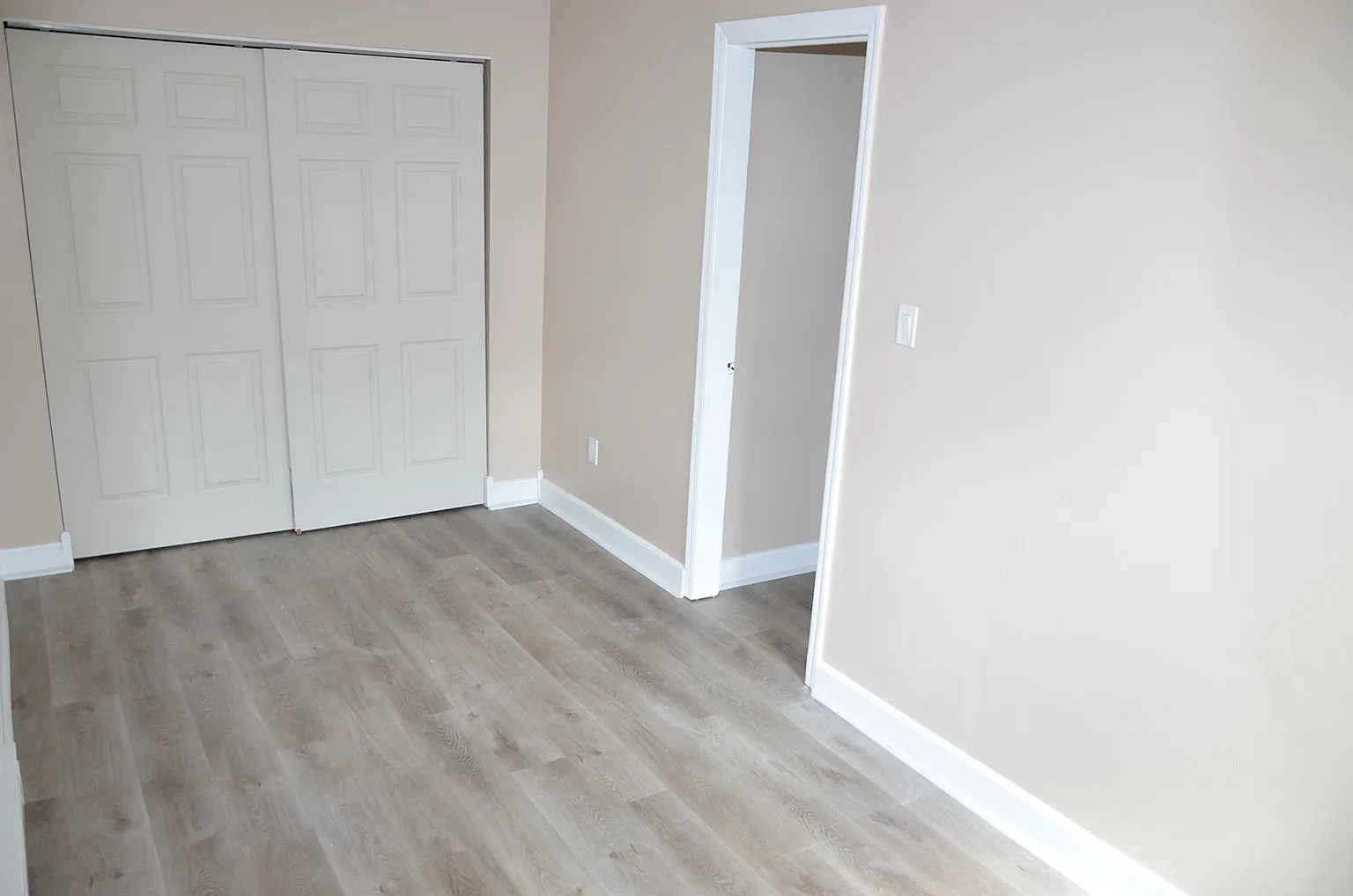 2 bed, 850 sqft, $2,350 — Photo 4