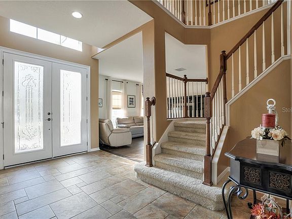 3rd image of 6903 Green Heron Dr