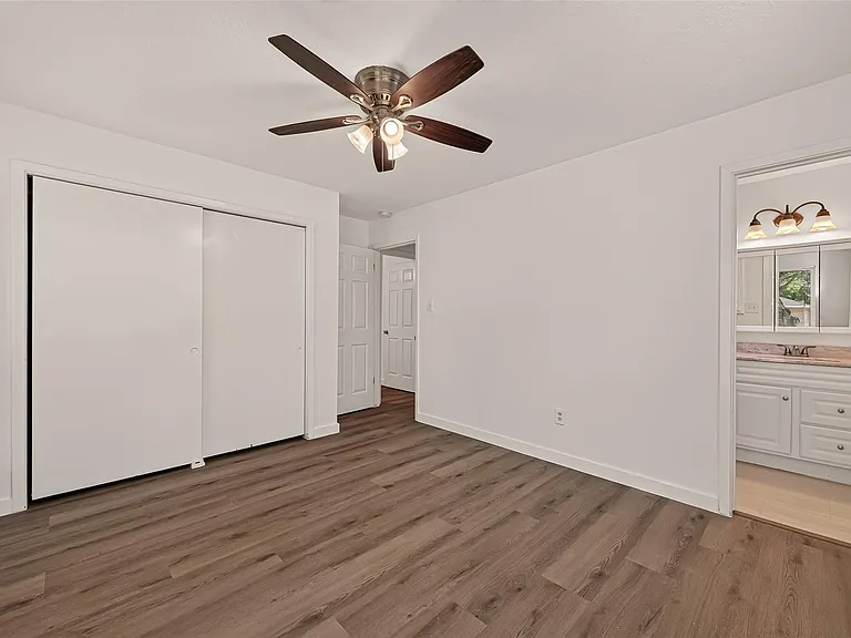 313 Stratmore Dr — Photo 21