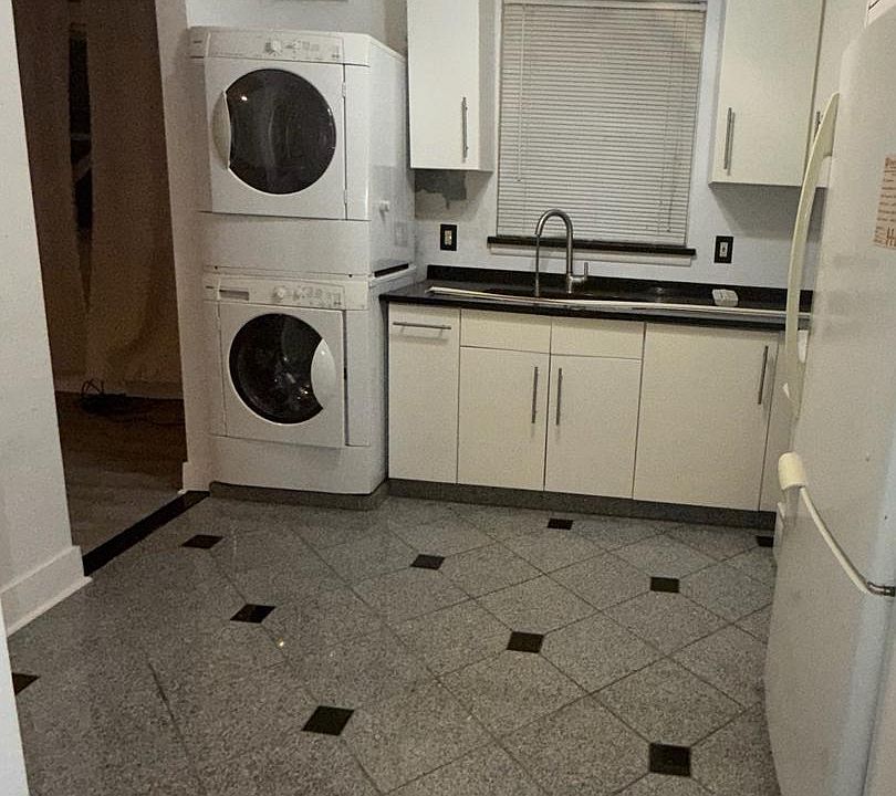 1st image of 38-3 Florence Tollgate Pl