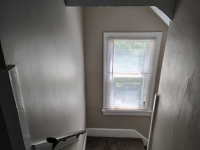 4342 Willys Pkwy — Photo 33