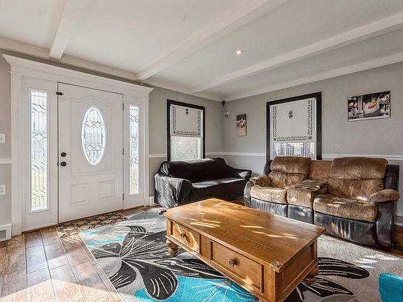 4th image of 85 Haven Ln