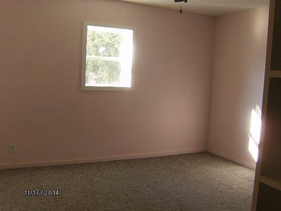 5th image of 1038 N Broadway St
