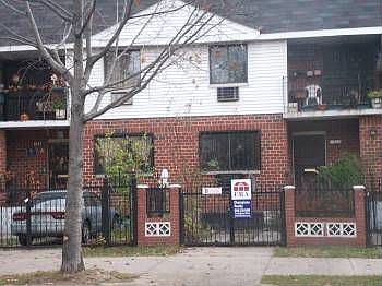 2nd image of 1298 Prospect Ave