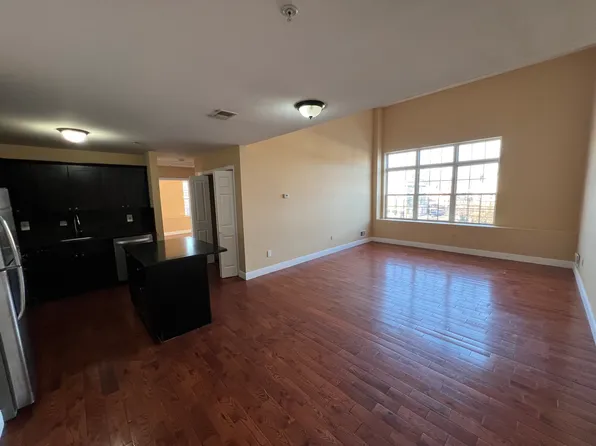 1 John St APT 2, Haledon, NJ 07508