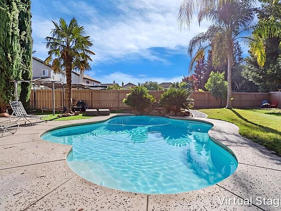 5th image of 1922 Northgate Dr
