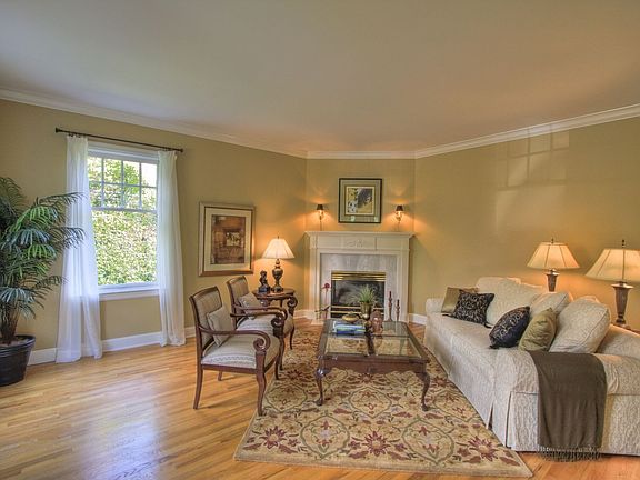 Spacious Living Room