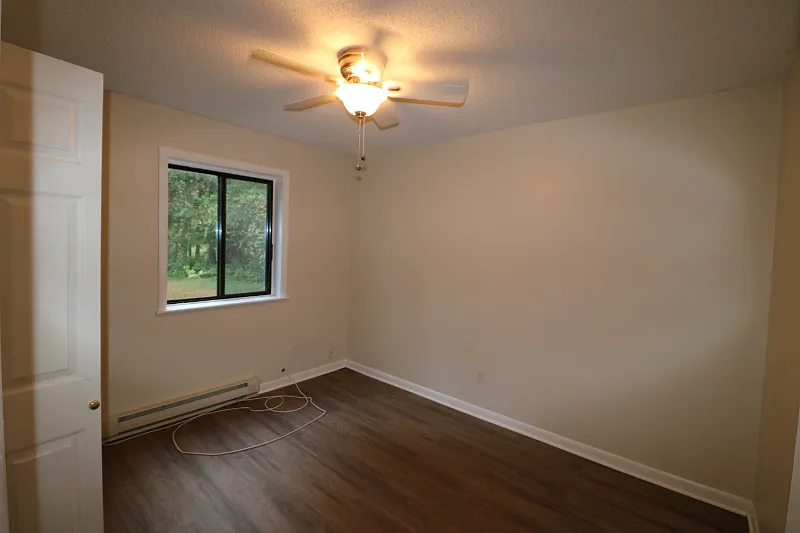 2 Waldron Ln — Photo 4
